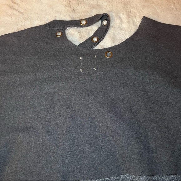 LF Furst Of A Kind University Of Oregon Cropped Grey & Pink Cutoff Sweatshirt - Picture 9 of 9